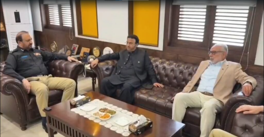 Sindh Home Minister Zia-ul-Hassan Lanjar visits CPO Karachi to review Chehlum security preparations.