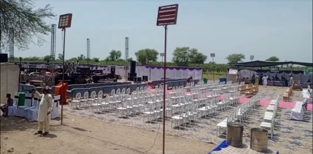 Independence Day ceremony preparations in Samoo Chachar village in Pano Aqil’s Kacha area