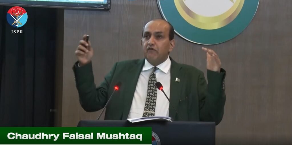 Faisal Mushtaq speaks to students during the ISPR Summer Internship 2026 session