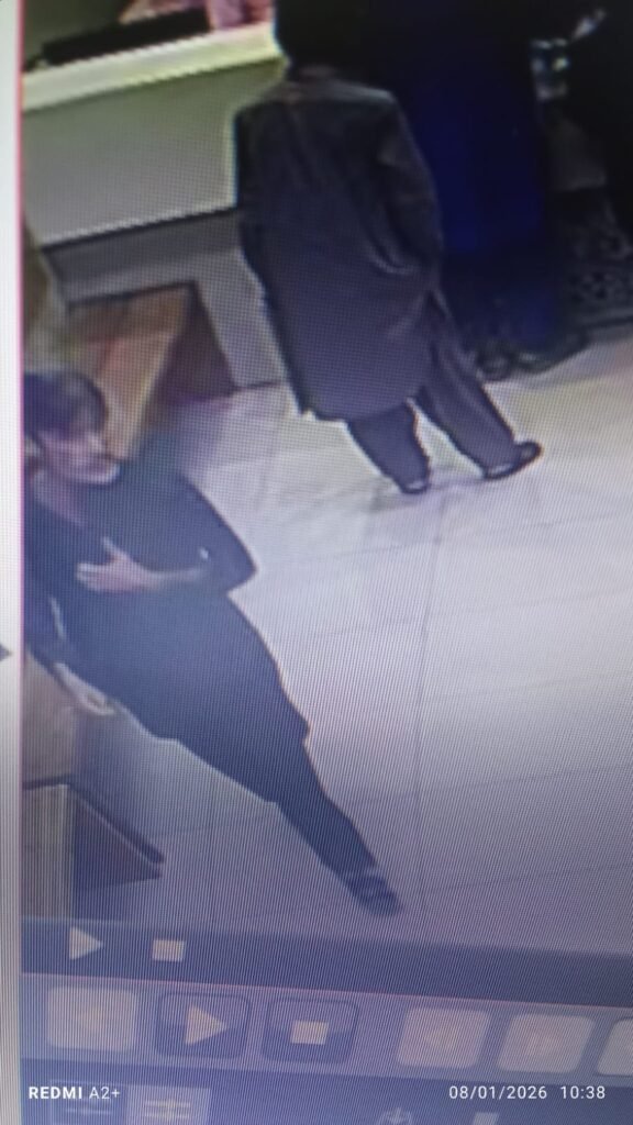 CCTV footage of a pickpocket stealing a patient’s mobile phone and cash at Jinnah Hospital in Karachi.