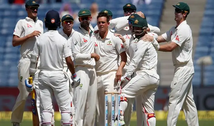 Mitchell Starc celebrates a wicket during the Australia-Bangladesh second Test