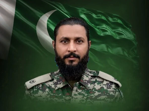 Pakistan security forces carry out intelligence-based operations against militants in North Waziristan and Noshki.