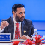 Health Minister Mustafa Kamal meeting IHRA registration board members to review healthcare licensing in Islamabad