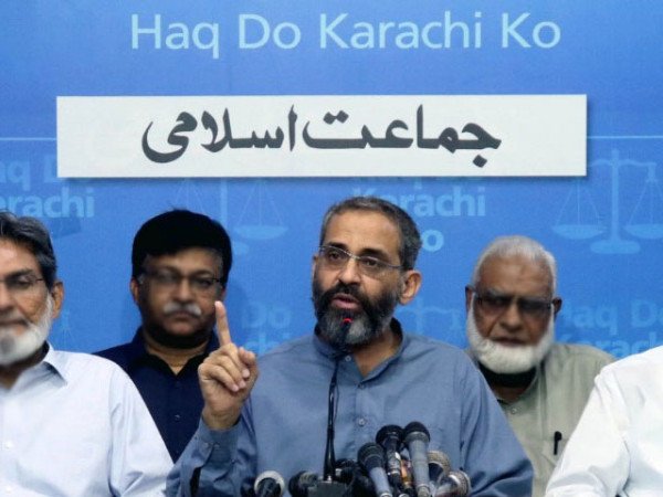 Monem Zafar Khan addresses a press conference on Karachi's power crisis
