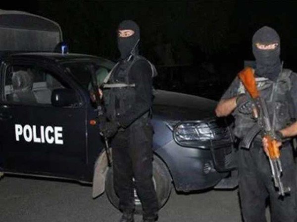 CTD officials conduct an intelligence-based operation in Manghopir Karachi