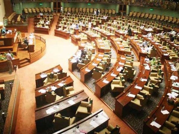 Opposition lawmakers protesting during a session of the Sindh Assembly in Karachi.