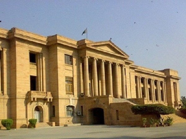 Industrial representatives approach Sindh High Court against load shedding in Karachi