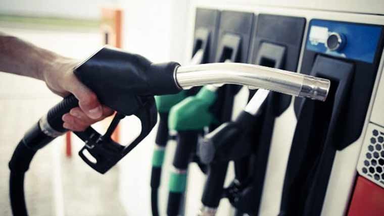New petrol and diesel prices announced in Pakistan
