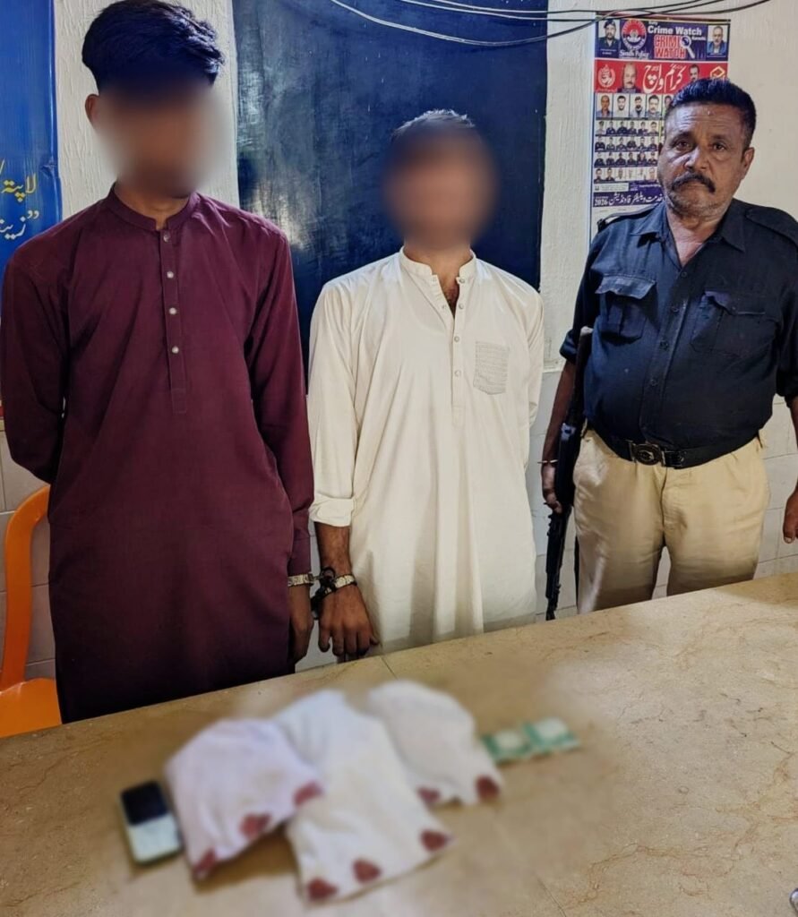 Tipu Sultan Police officers arrest two drug suspects and recover hashish in Karachi.