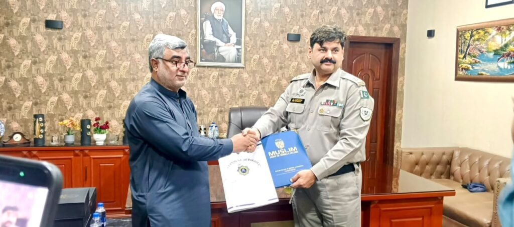 Motorway Police officials sign an MoU with a private college for education discounts