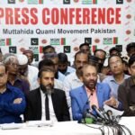 Farooq Sattar speaking at a press conference about KMC retired employees