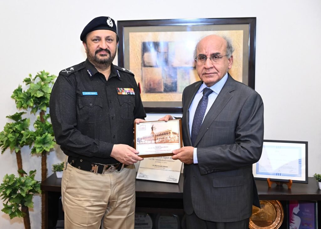 IG Sindh Javed Alam Odho during visit to Sindh Madressatul Islam University Karachi