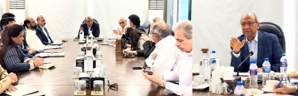 Saeed Ghani meeting representatives of Pakistan’s industrial sector in Karachi