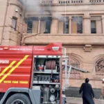 Fire at KMC head office and Mayor Karachi office on MA Jinnah Road