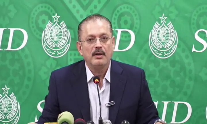 Sharjeel Memon reviewing Yellow Line BRT construction progress in Karachi