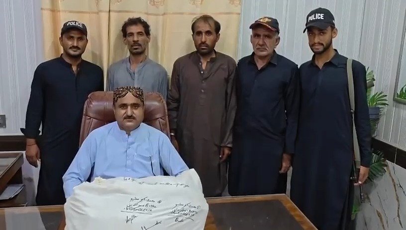 Jacobabad police seize 32 kilograms of hashish during a joint operation