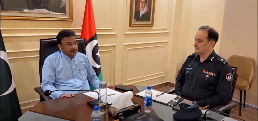 Zia ul Hassan Lanjar reviews police measures to control street crimes, robberies and snatching incidents in Sindh.