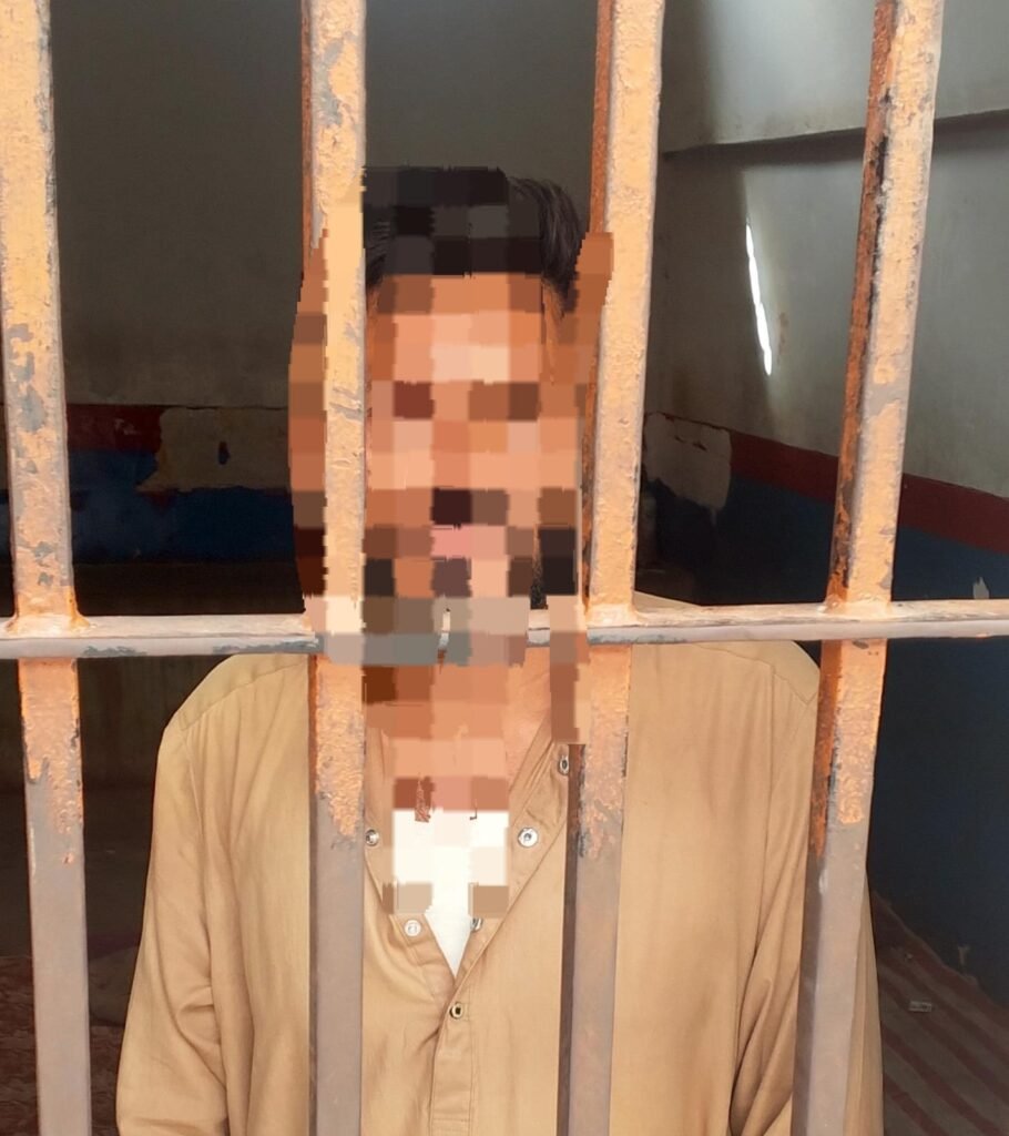 Malir Police operation against suspected street criminals in Quaidabad Karachi