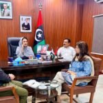 Sindh Minister Shaheena Sher Ali meeting Muneeza Khan to discuss women development and welfare