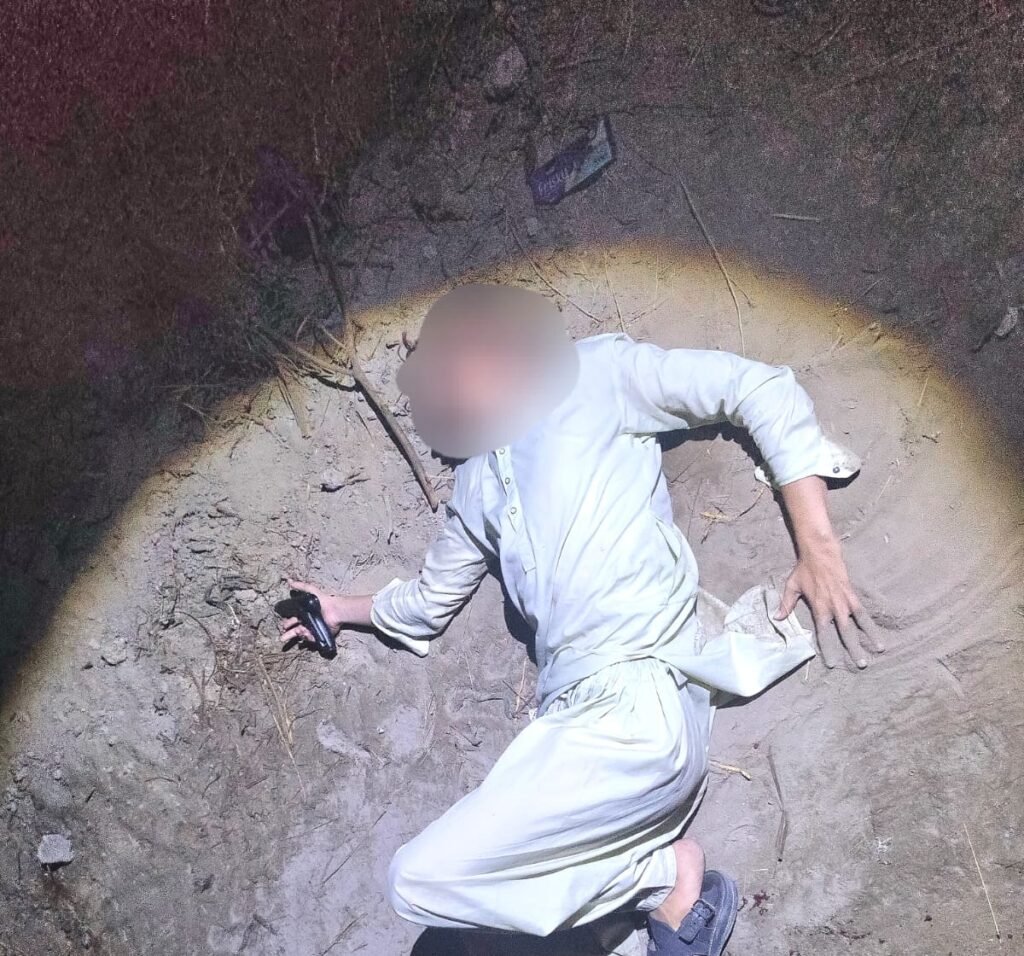 Malir police reportedly arrest an injured suspect after an exchange of fire near Malir Nadi Bund in Landhi, Karachi.