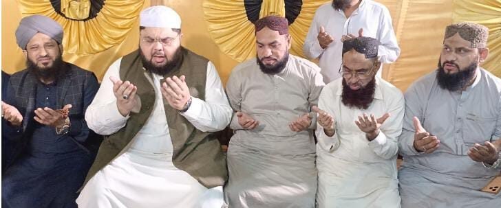 Allama Shah Owais Noorani visits Pakistan Sunni Tehreek leader Faheemuddin Sheikh in Hyderabad to offer condolences and discuss national unity