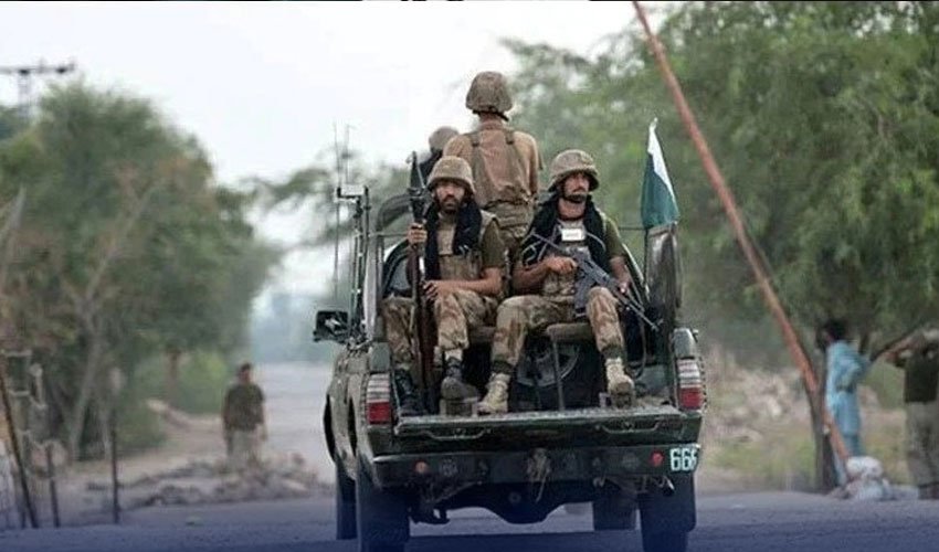 Security forces conducting an operation against militants in North Waziristan