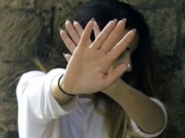 FIA immigration investigation into suspected human trafficking at Karachi airport