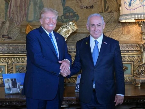 Donald Trump urges Israeli voters to support Benjamin Netanyahu in the upcoming elections.