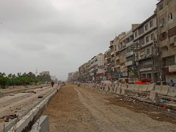 Traffic diversion plan for Sir Syed Flyover towards Hassan Square Karachi