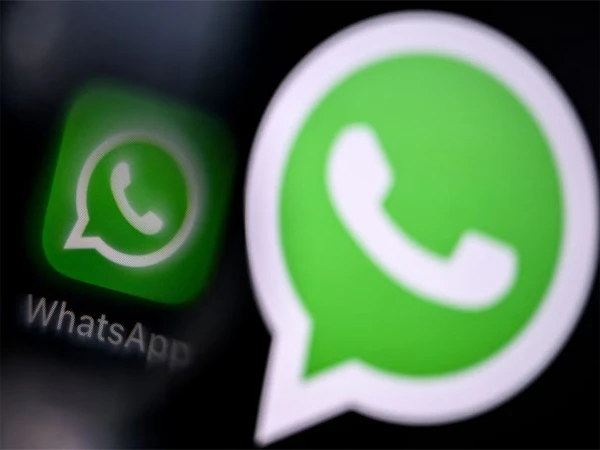 NCCIA officials in Karachi warn users about WhatsApp Business account hacking and ongoing cybercrime investigations.